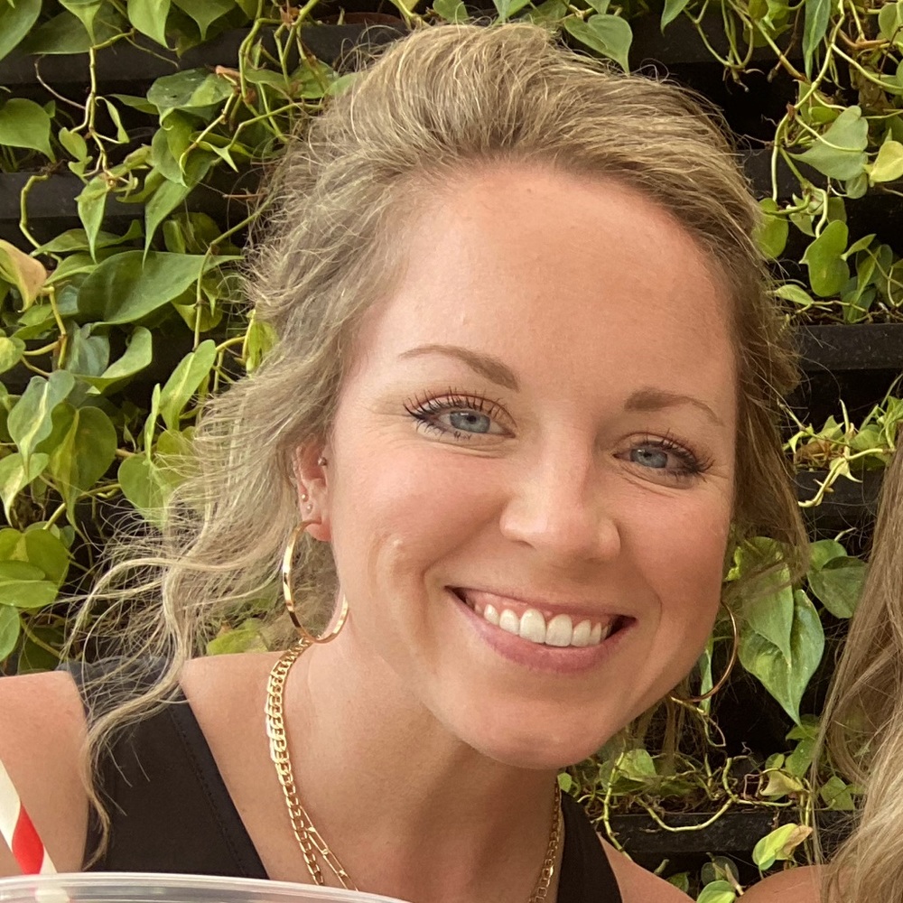 Meet your Posher, Amy
